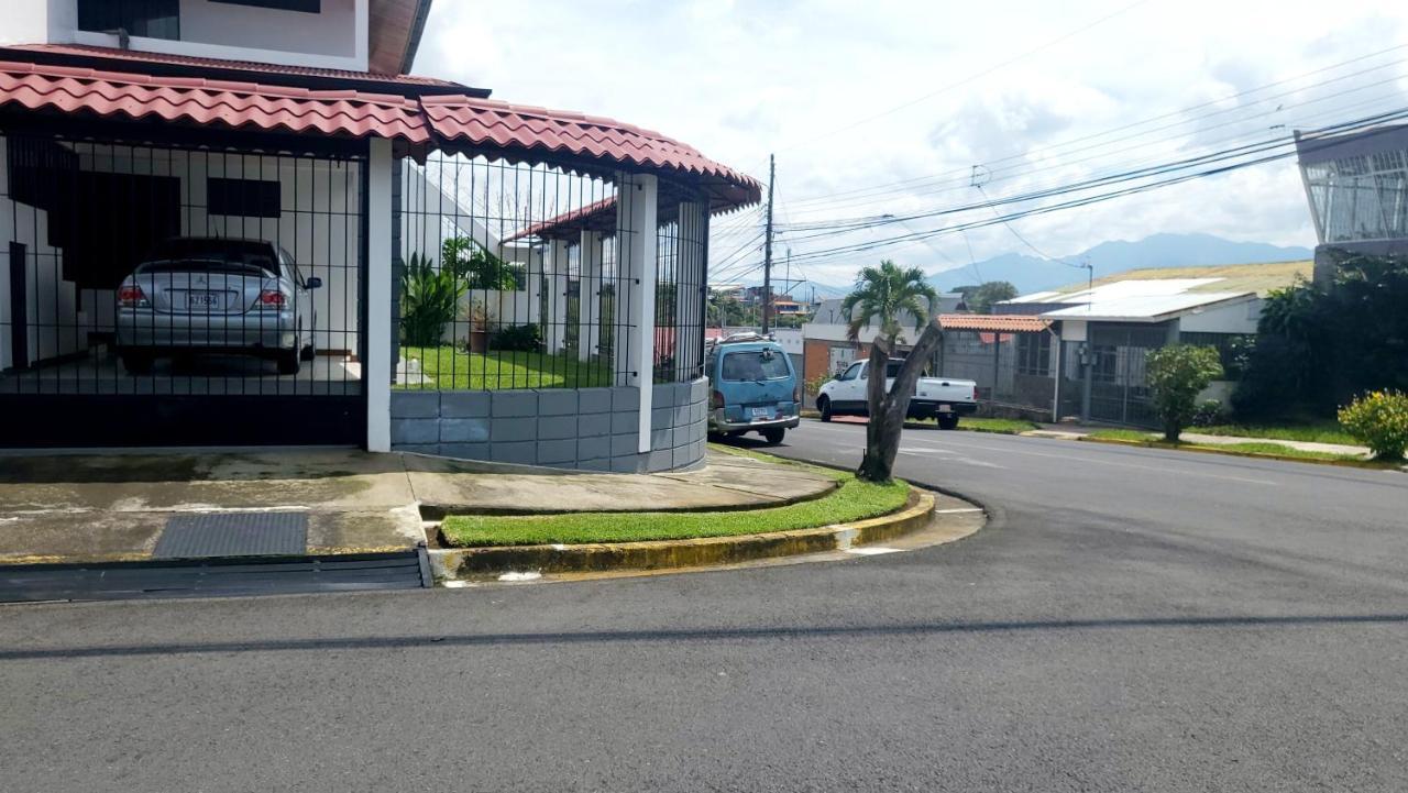 Don Carlos Place Upper Unit Alajuela Екстериор снимка