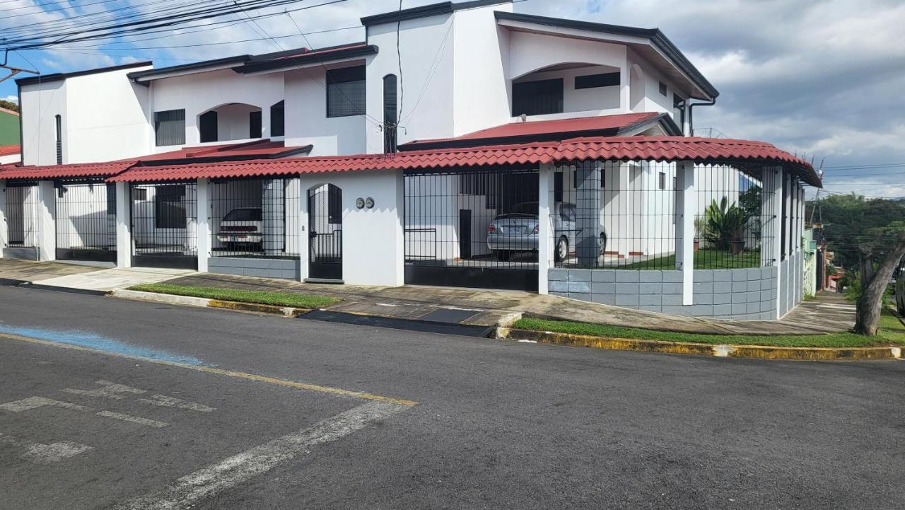 Don Carlos Place Upper Unit Alajuela Екстериор снимка