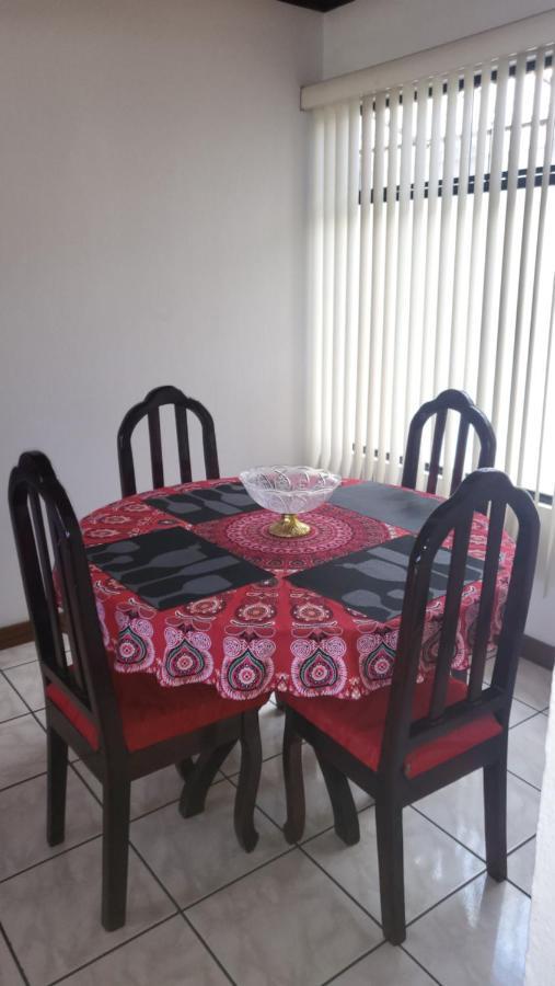 Don Carlos Place Upper Unit Alajuela Екстериор снимка