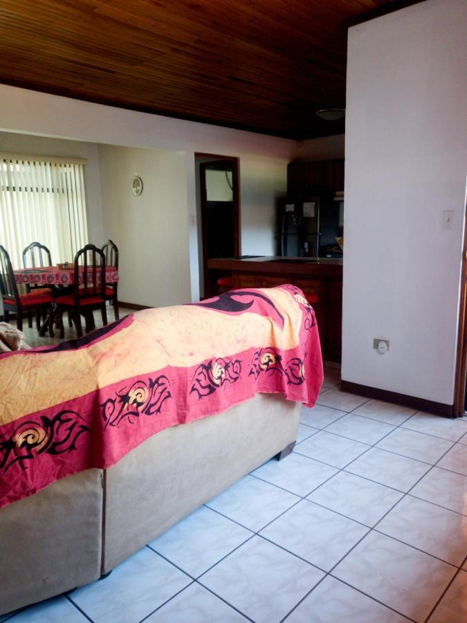 Don Carlos Place Upper Unit Alajuela Екстериор снимка